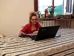 An Italian Slut Gets Fucked on the Bed - Backstage