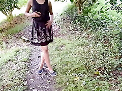 Petite teenage public squirt and fuck