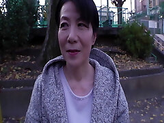 H074G03 A beautiful but cute mature female loses her libido and makes an AV appearance! Super-naughty SEX that shakes the plump bod indecently and sprees!