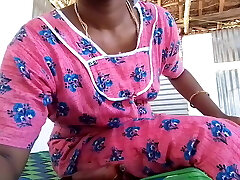 Swetha tamil wife bannana in vulva masturbation and orgasam