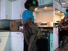 Cum Thirsty College Nymph Breaks In For Dick After Photoshoo With Freak Mob