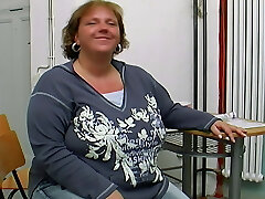 A stunning German BBW enjoys playing with her favorite faux-cock A stunning German BBW enjoys playing with her favorite faux-cock