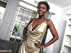 Unexperienced dark-hued model gets the job done right at the casting POV