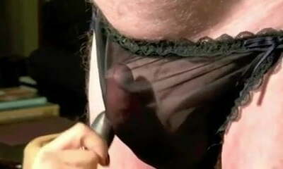 dans culotte de madame avec sex playthings