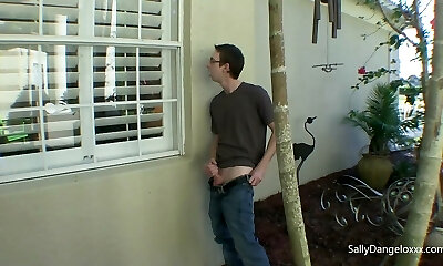 Caught Eyeing My Step-Auntie Caught Eyeing My Step-Auntie