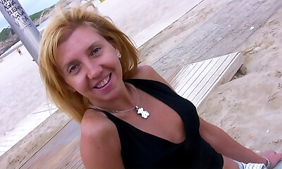 Public pick up of a nice mature cougar and anal fucking for the first time