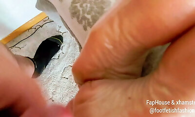 Stepsister - fresh Foot Slave - Part 2 - Happy End - footfetishfashion