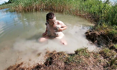 Unshaved Brunette Massaging her Pussy with a Mud
