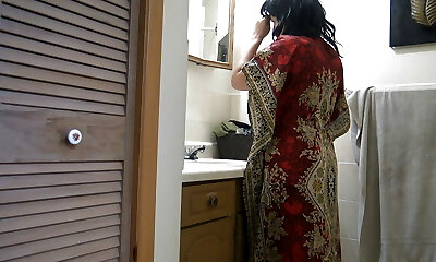 Punjabi stepmother pummeled with xxl cock before she goes to work