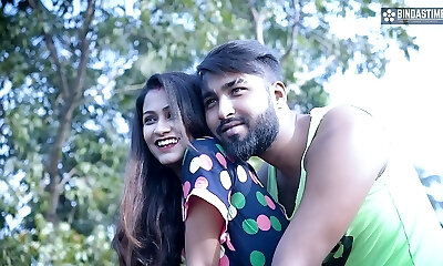 Pati ke chhote bhai apne howdy nai nawalee bhabhi ko make an impression karke chodne ka maja luta jab ghar pe bhaiya nahi tha