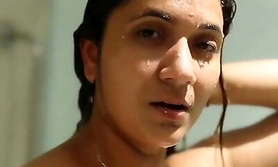 Pooja Laxmi Joshi Shower on Her, Fliz Vids