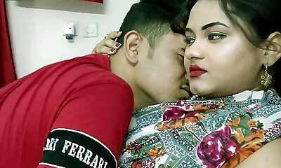 Desi Hot Couple Softcore Lovemaking! Homemade Sex With Clear Audio