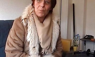 A wild German granny pleasing a cock with her pussy and mouth in Pov