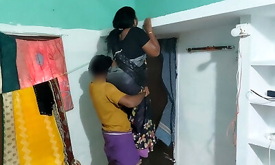 Real homemade As if to help, he has fuckfest with Aunty Real homemade As if to help, he has fuckfest with Aunty