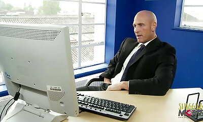 Bald dude fucking a blond assistant in the office Bald dude fucking a blond assistant in the office