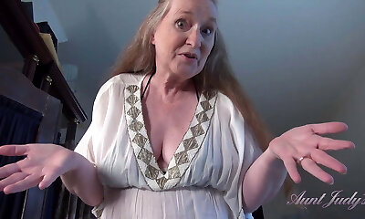 AuntJudys - Your Big-titted 61yo GILF Stepmom Maggie gives you a Handjob (Point Of View) AuntJudys - Your Big-titted 61yo GILF Stepmom Maggie gives you a Handjob (Point Of View)