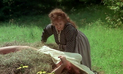 Mature actress kissing a cock Mature actress kissing a cock