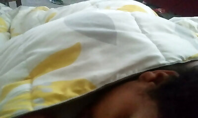 moglie che succhia cazzi la mattina presto moglie che succhia cazzi la mattina presto