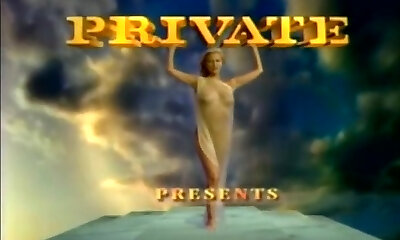 完整的意大利性电影,生产于1999年 完整的意大利性电影,生产于1999年