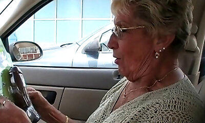 Grandmother SHIRLEY INTERVIEW2 (GOOGLE COUGARCHAMPION) Grandmother SHIRLEY INTERVIEW2 (GOOGLE COUGARCHAMPION)