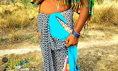 Outdoor Injoy Indian Dehati Bhabhi Nude In Spectacular Saree Desi