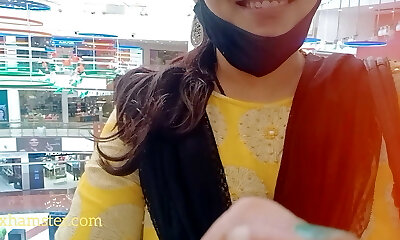 Sloppy Telugu audio of steaming Sangeeta's second  visit to mall's washroom,  this time for shaving her pussy
