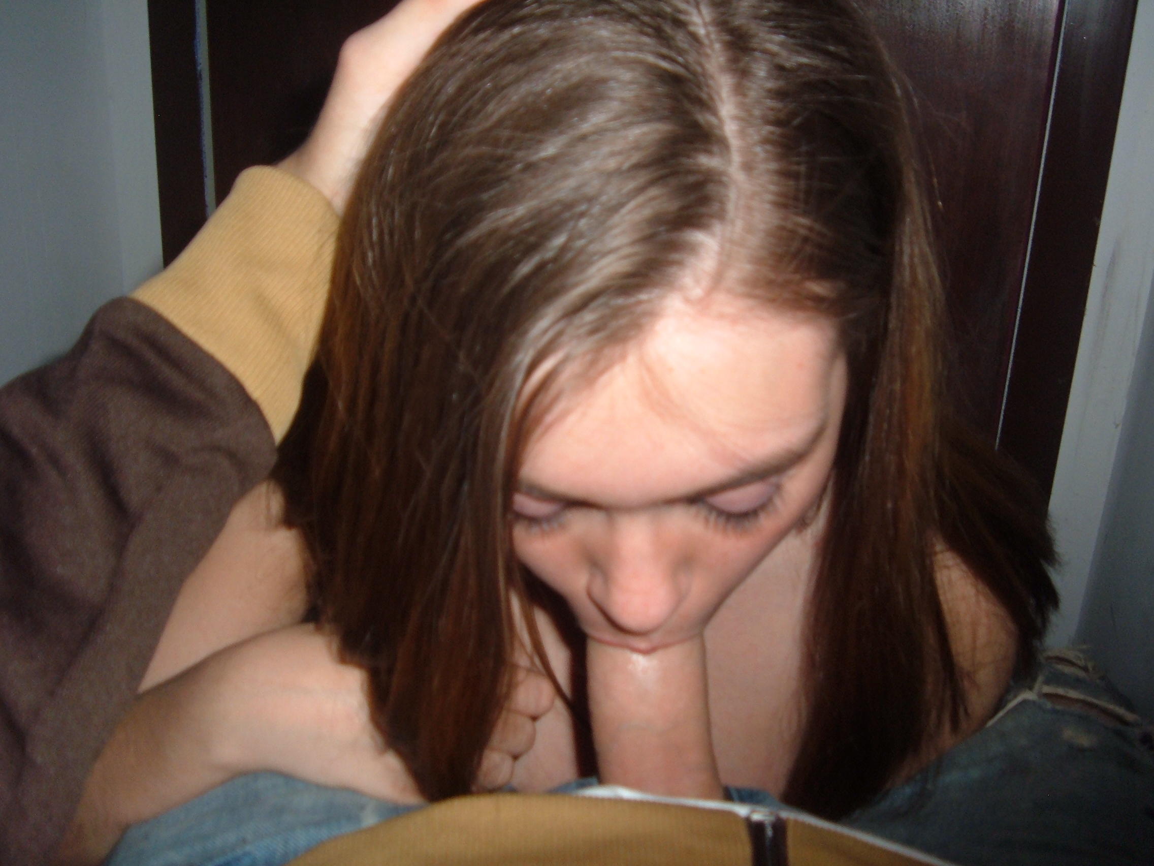 fingering wet hairy pussy