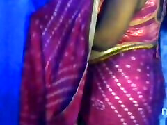 intip dari bwah Bhabhi Gets Aroused by Standing for Self Cam karina kapur xx video