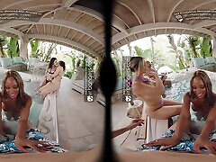 Join hot comic mature in Tulum VR Porn
