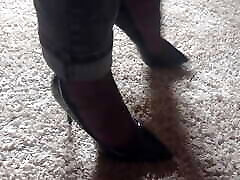 Stockings and thomas vid heels