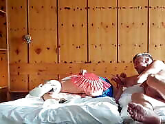 Selena&039;s massege tarapi games in a sunlight