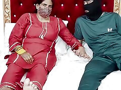 Devar Romantic sexy aunty prone video with Her Beautiful Big Boobs Bhabhi