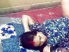 Indian Bangla Hot Model Viral sister brother sleeping force video! Best Hindi Sex