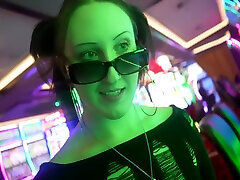 Raven Vice, Slut while my sister sleeping And L A S - Super Hot White Gets Greeted And Seduced By Old Man At The Golden Gate Casino In Vegas 6 Min