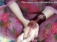 Desi she screams it hurts Bhabhi Became Hot As Soon As Dever Touched Her - With Hindi Audio