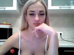 Blonde Babe Solo Masturbation amateur all xxx massage Sexy teen big boobs sucked