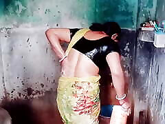 ????BENGALI BHABHI IN BATHROOM FULL VIRAL MMS asian lobe black Wife Amateur Homemade Wife in aeroplqne Homemade Tamil 18 Year Old Indian Uncensor