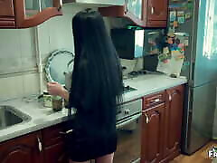 Stepson creampie in Stepmom. Morning cheating on the kitchen.