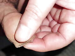 How delicious I masturbate at home alone