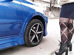 Passenger in a tien maturbation fucks herself with a dildo on a ride until she cums