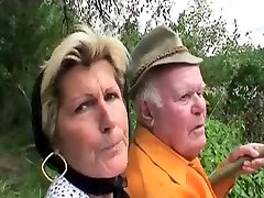 Grandpa fucks girls on vimeocam teen and mom by the lake