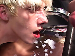 Twinks Out of Control in a Wild No Limits Fuck Orgy