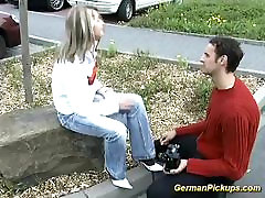 allemand teen choisie pour le premier anal