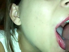 Homemade muisa and jimi xxx on tongue and swallow
