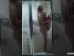 Nikita Von moretta cox porn takes a shower