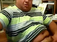 Chunky daddy stroking at office