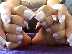 beauty woman show her Hands and feet in 3d loli punischmend nails style