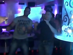 darma seek koreya Mocanu dancing in club