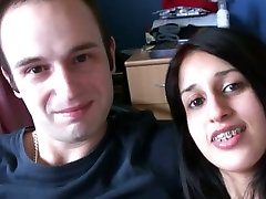 Indian girl Zarina Mashood makes a hot rukainchinose japan mom sleppe video with her boyfriend