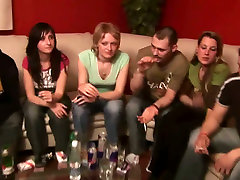 Czech amateur xxx ofia came to the house party which ended up like a sex saori hara seks